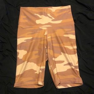 AERIEChill,Play,Move collection biker shorts -camo